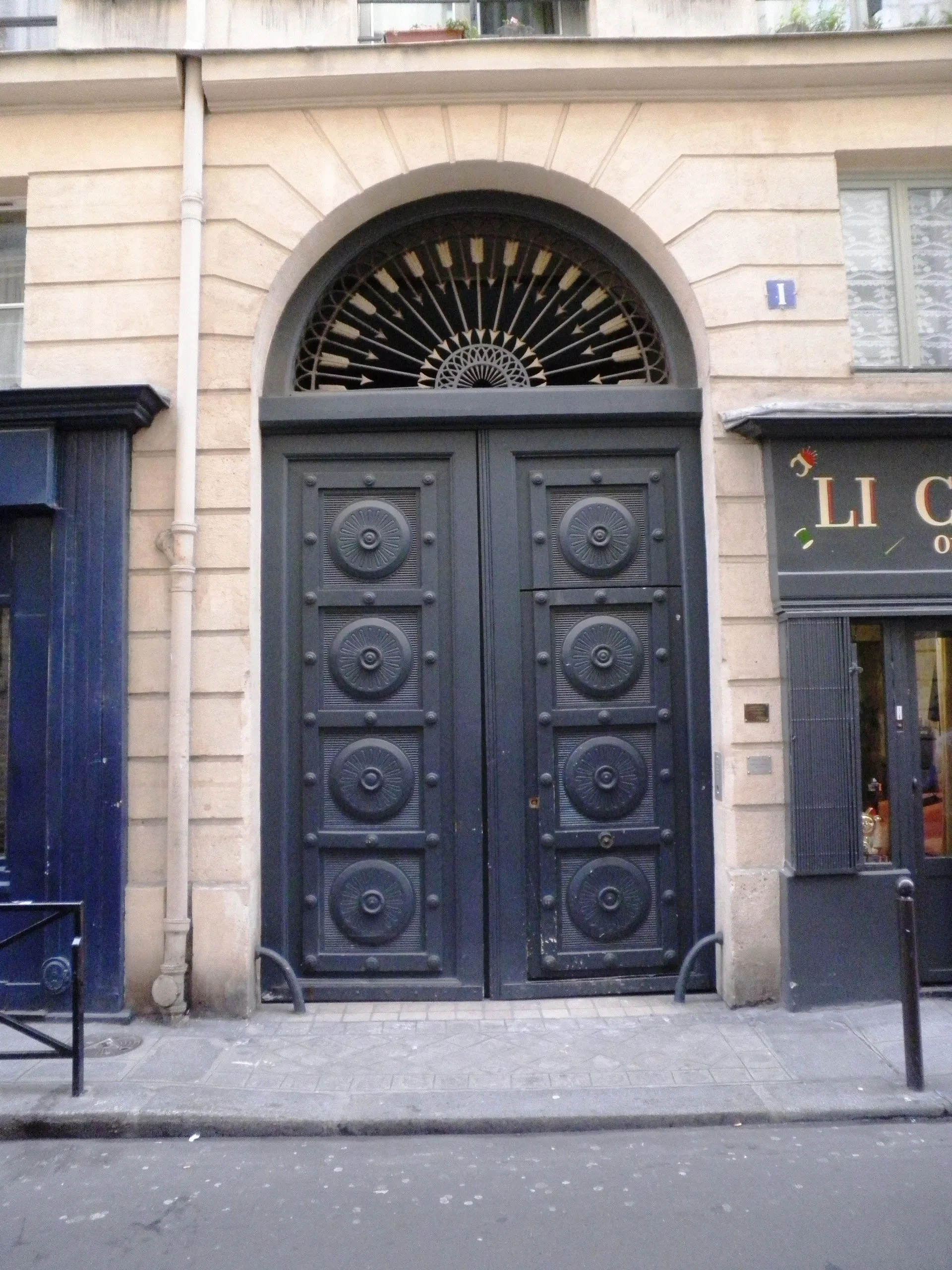 Réparation de porte cochères à Paris